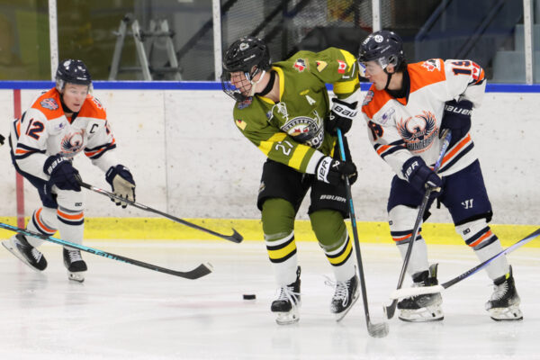 GALLERY: Voodoos edge Thunderbirds in shootout